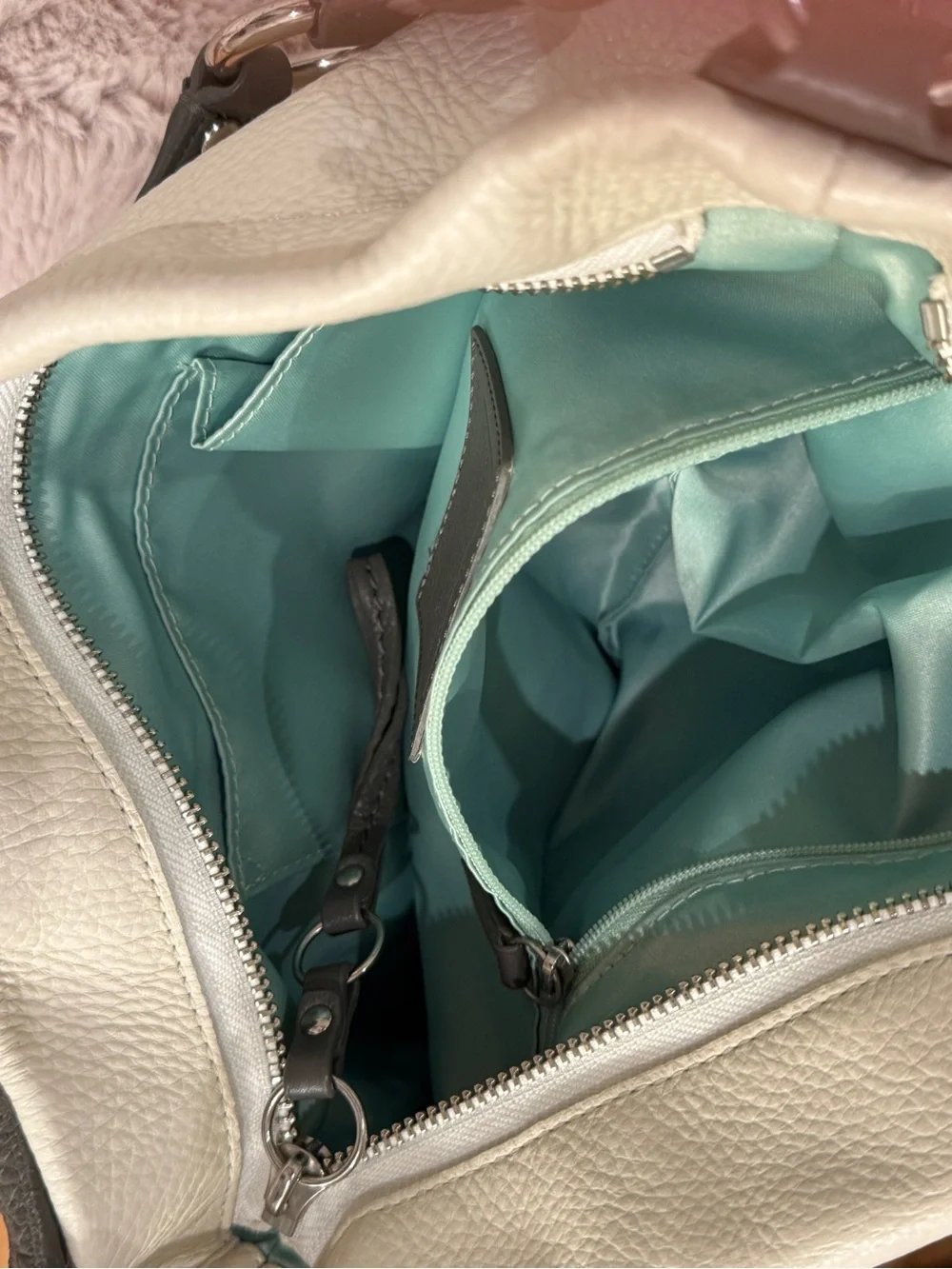 COACH VTG Carly L1073-F15251 Medium hobo Cream + Grey Trim + Silver Hardware Y2K